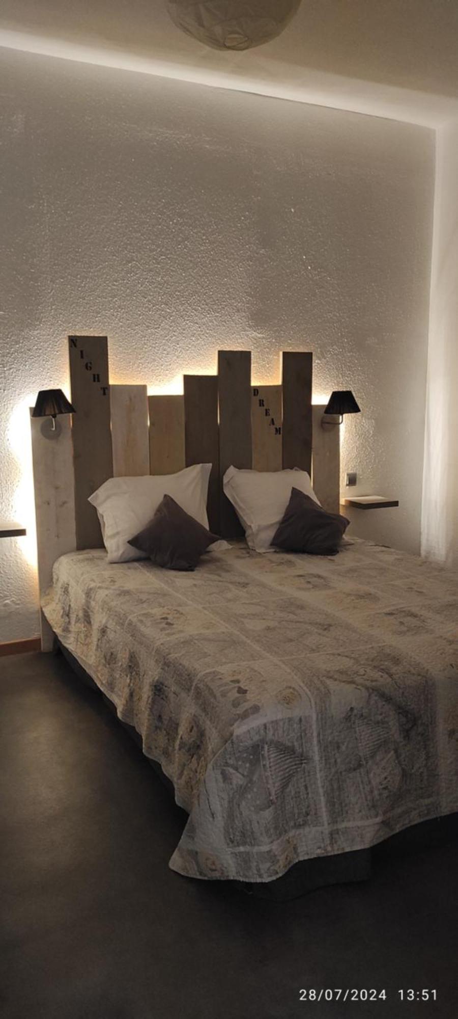 Appartement Avec Terrasse Narbonne Bagian luar foto