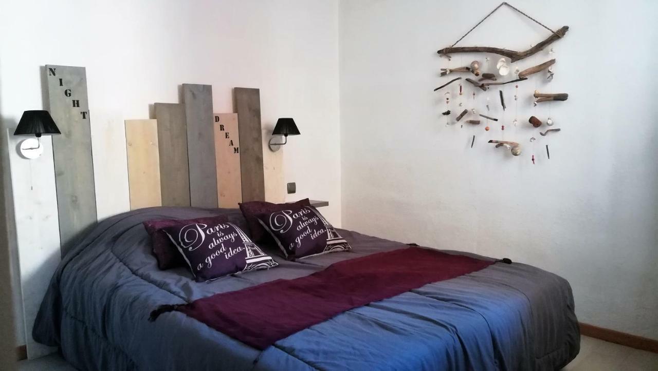 Appartement Avec Terrasse Narbonne Bagian luar foto