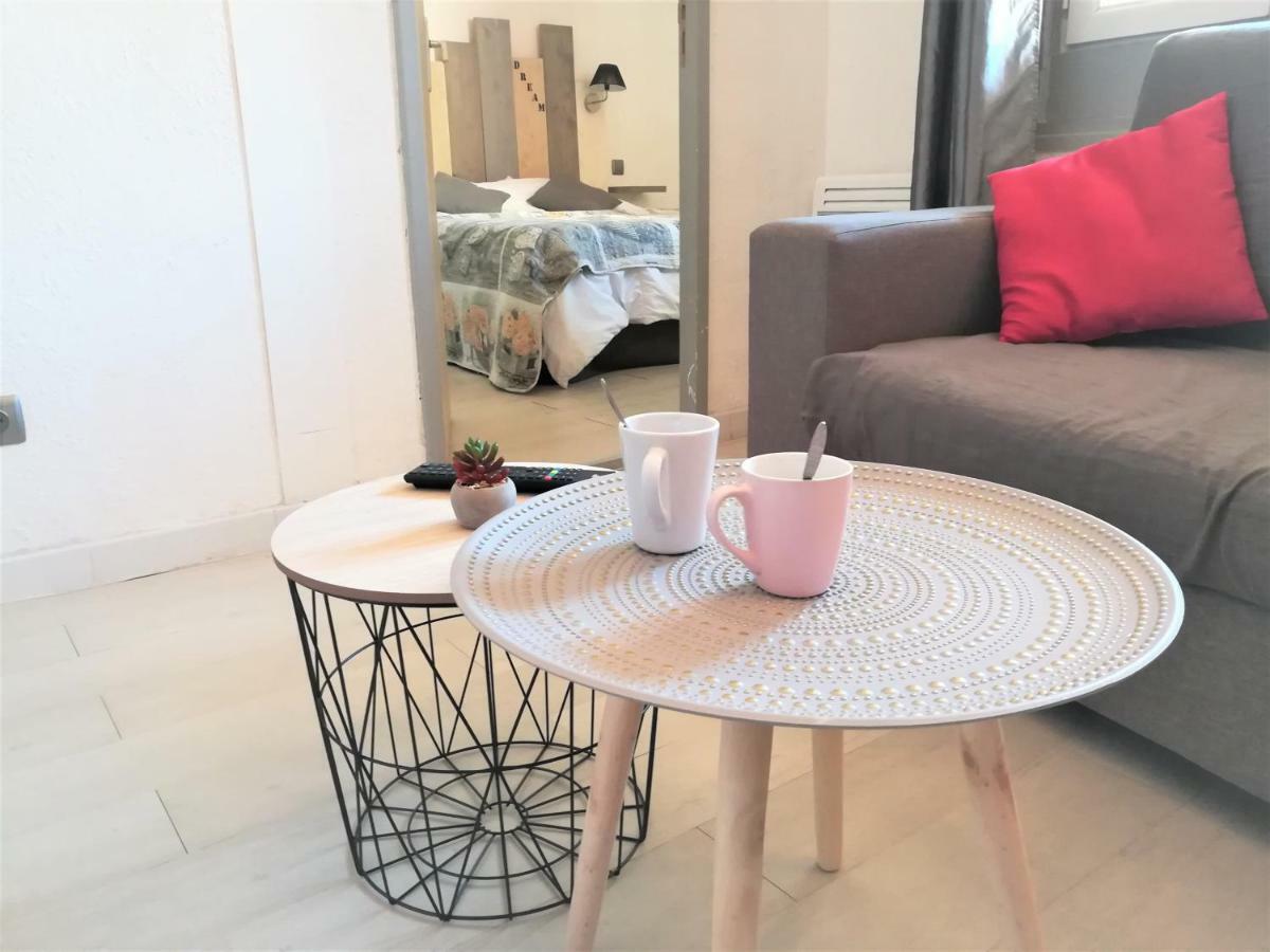 Appartement Avec Terrasse Narbonne Bagian luar foto